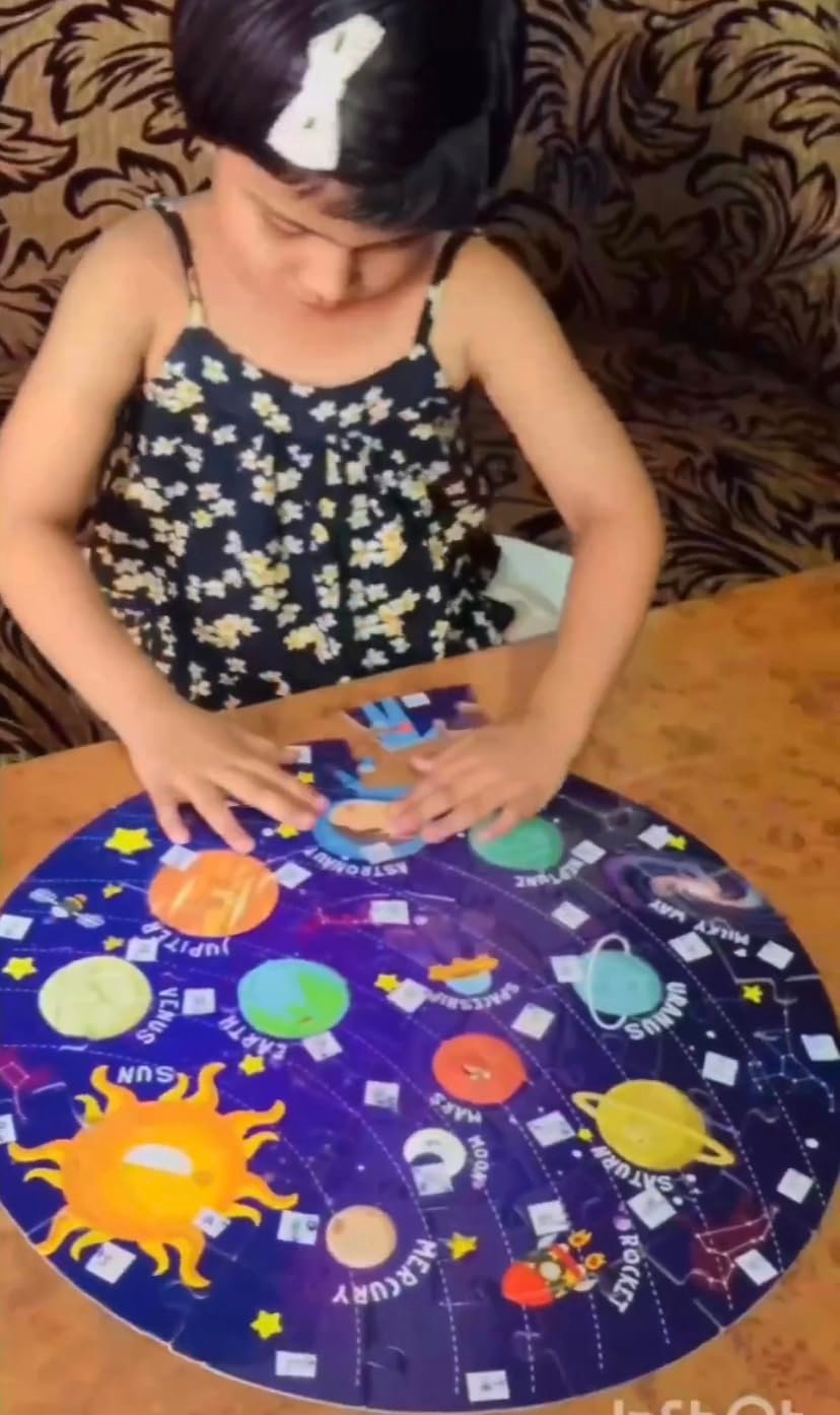 CocoMoco Kids Solar System Puzzle 42 Pcs - Glow in The Dark - Educational Toy - Space Puzzles for Kids Ages 2-6 Year Old Boys Girls Return Gift Jigsaw Puzzles of Planets, Universe (Single Pack) - Image 2
