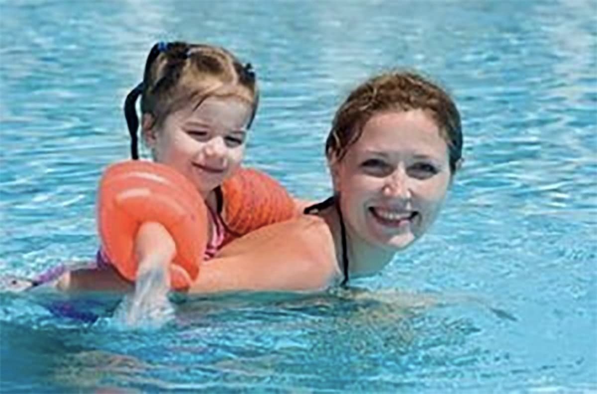 Fancydresswale Swimming Set for Kids with Swimming Goggles, Cap and Swim Ring, Random Colors and Design; Suitable of 3-6 Years (Arm Band) - Image 2