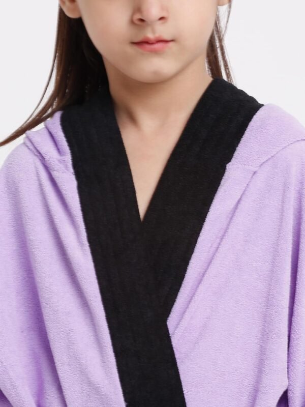 Premium Melodious Unisex Hooded Children\'s Bathrobe - Cozy and Absorbent Robe with Adjustable Belt and Pocket for Kids Ages 10-11 Years (Lilac & Black) - Image 5