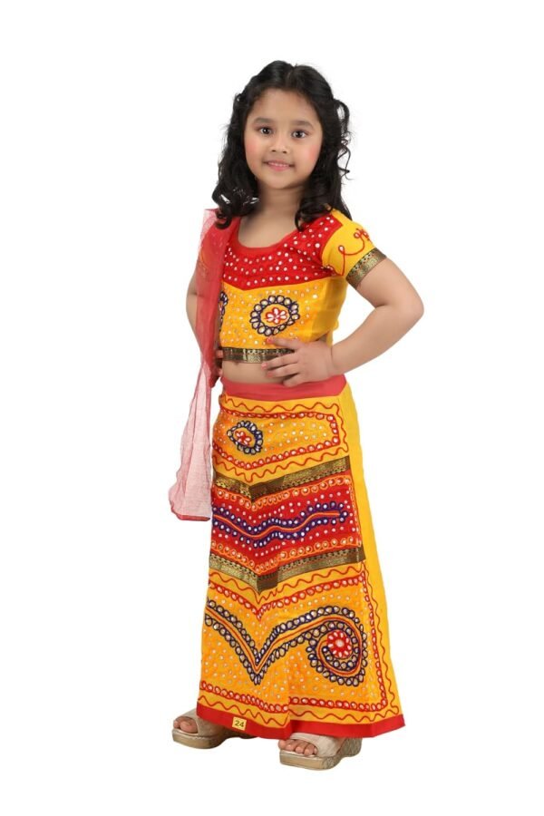 BookMyCostume Radha Gujarat Garba Navratri Indian State Fancy Dress Costume for Girls and Women - Without Jewellery - Image 4