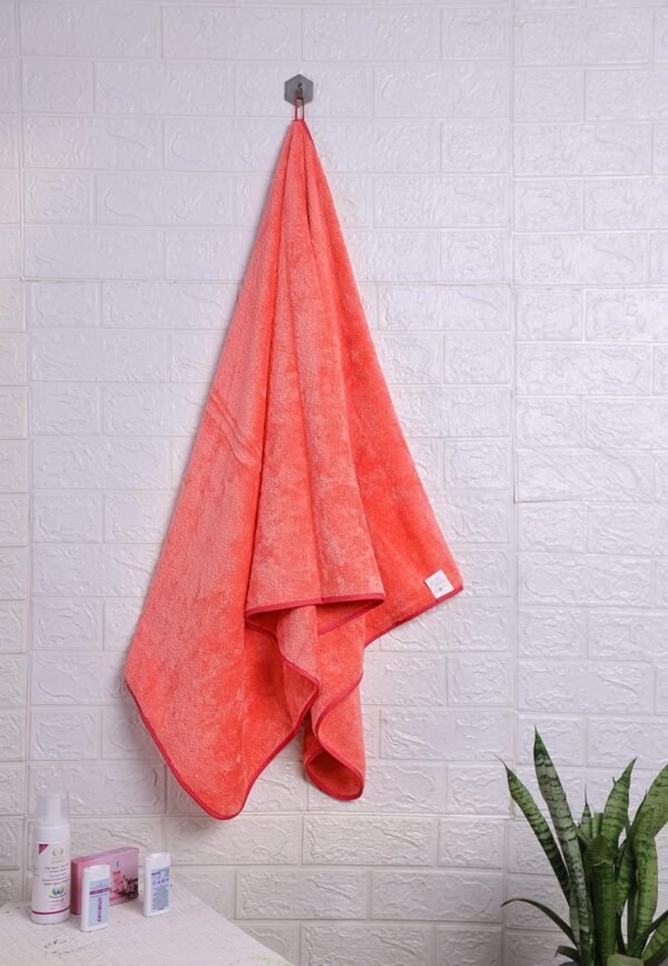 Fezora® Microfiber Bath Towels | (70x140) Extra Soft Plush & Quick Dry High Absorbency with Large Size Towels for Bathing (Pack of 1, Pink) - Image 2