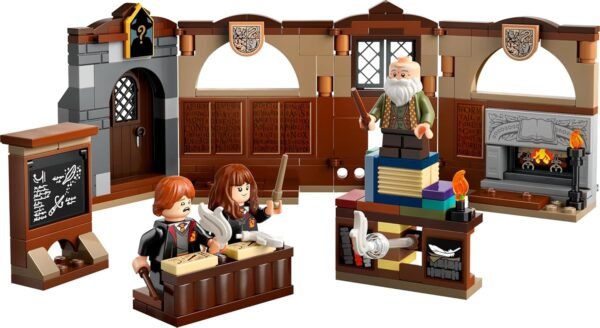 LEGO Harry Potter Hogwarts Castle: Charms Class, Wizard Toy for Kids 76442 Building Blocks Toys for 8+ Gift for Boys and Girls - Image 6