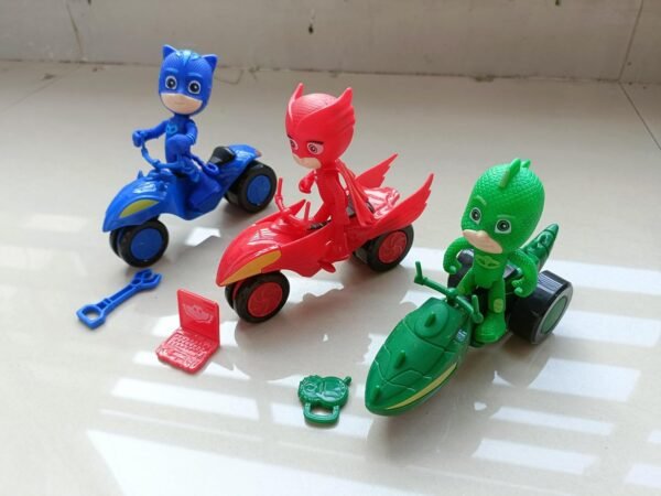 Cartoon Superhero PJ Masks Toy Set with 3 Hero Figures with Accessories and 3 Villains, Action Play Set for Children Ages 3+ - Image 3