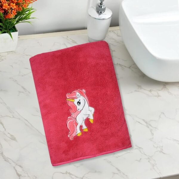 Microfiber Kids Bath Towels Quick Dry Super Absorbent Super Soft Bath Towel for Babies Toddler-Baby Towel for Boys and Girls (Red (Unicorn Design), Pack of 1)