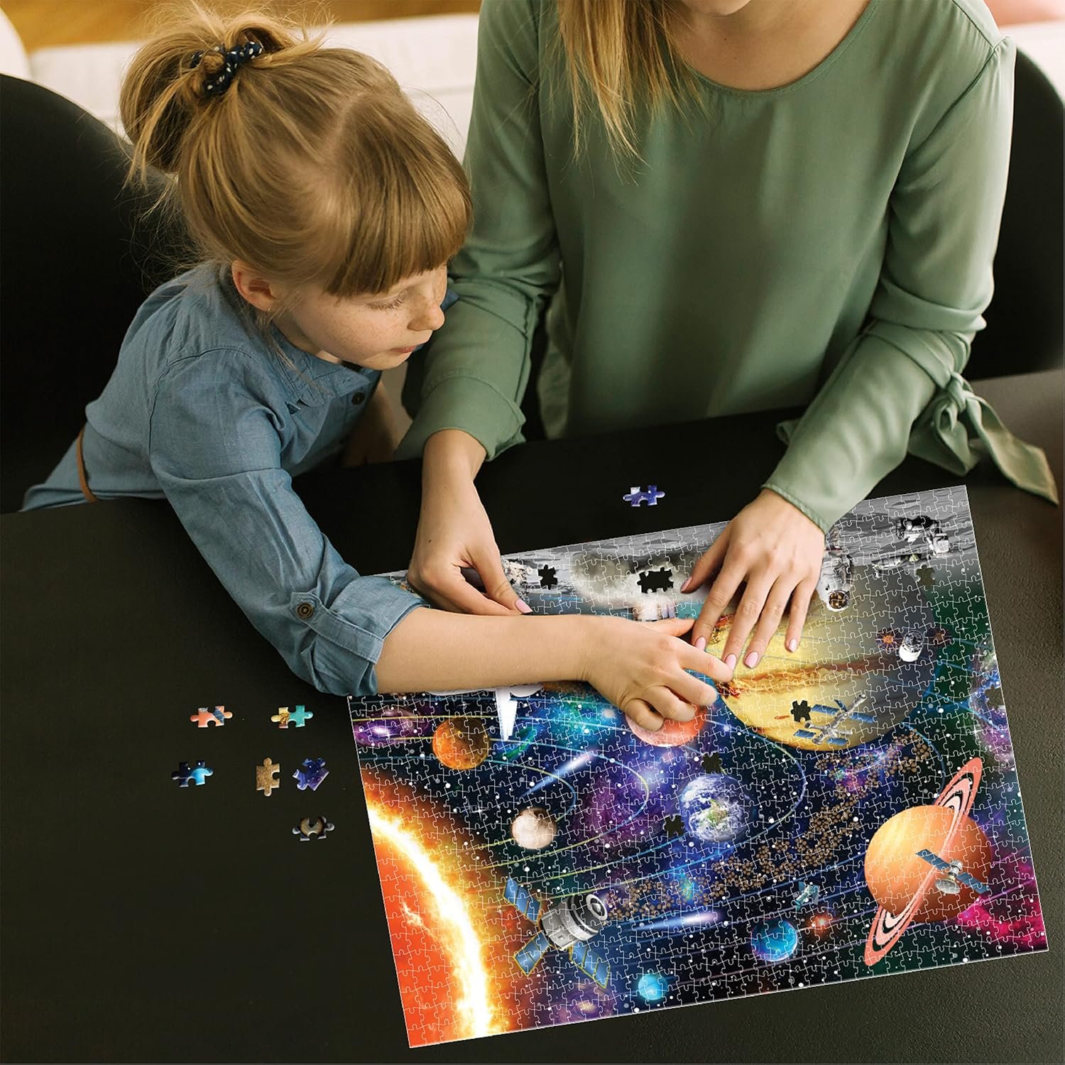Play & Learn Funskool Space Jigsaw Puzzle Game for Kids, 1000 Pieces, Educational, Learning & Development, Fun Activity Toy for Childrens, Gift Set for Kid, Age 3+ Years - Image 2